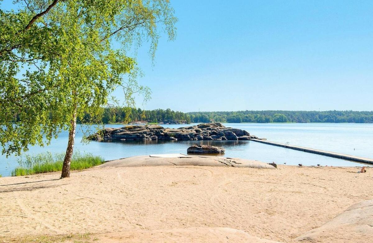 Villaer In Trangsund Stockholm